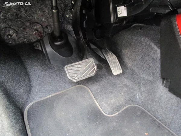 Suzuki Ignis 1,2 - 66KW - AUTOMAT - foto 22