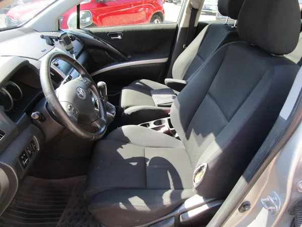 Toyota Corolla Verso 2,0D-85KW - foto 7