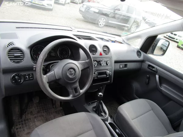Volkswagen Caddy 1,6TDi-75KW- NOVÁ STK+SERVISKA - foto 13