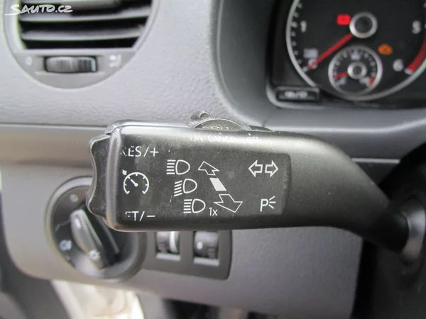 Volkswagen Caddy 1,6TDi-75KW- NOVÁ STK+SERVISKA - foto 17