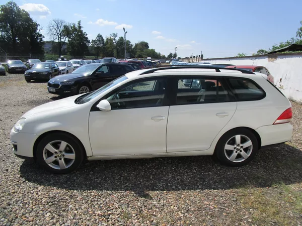 Volkswagen Golf 1,9TDI-77KW - foto 3