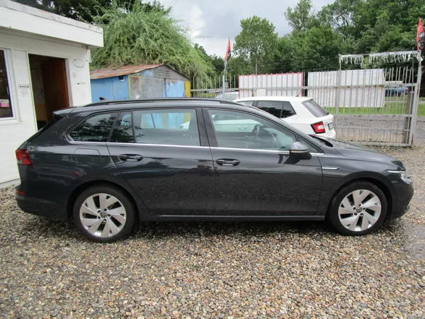 Volkswagen Golf 2,0TDI-DSG-NOVÁ STK+OLEJ - foto 6