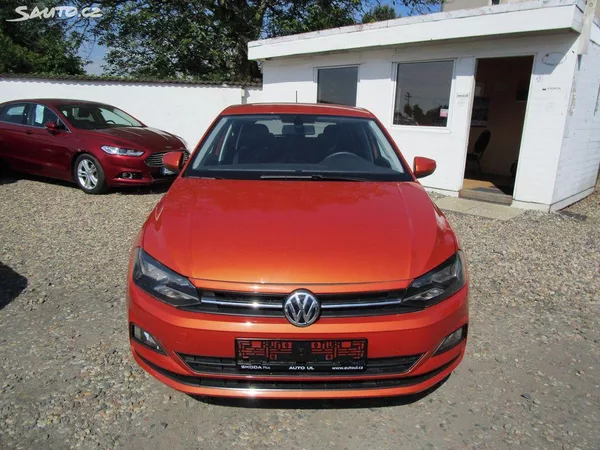 Volkswagen Polo 1,0TSi-70KW-NOVÁ STK - foto 2