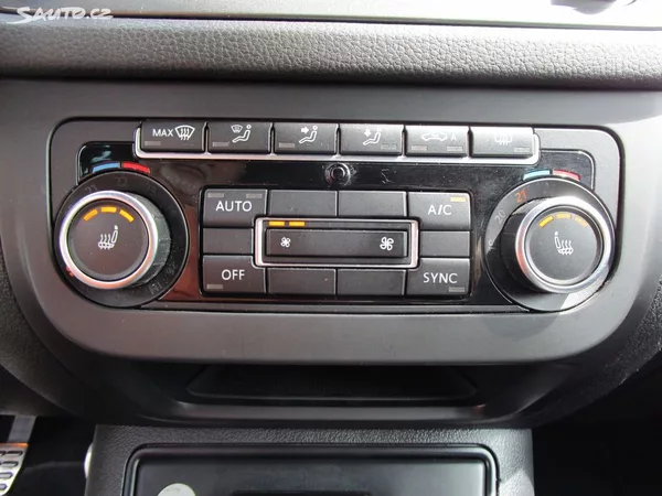 Volkswagen Tiguan 1,4TSI-90KW- NOVÉ ROZVODY - foto 24