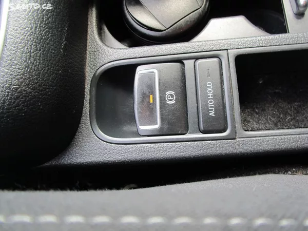 Volkswagen Tiguan 1,4TSI-90KW- NOVÉ ROZVODY - foto 26