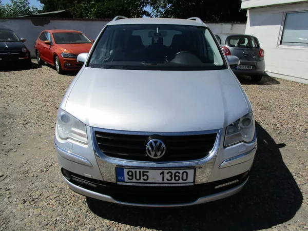 Volkswagen Touran 2,0i-80KW-POHON BENZÍN+ CNG - foto 2
