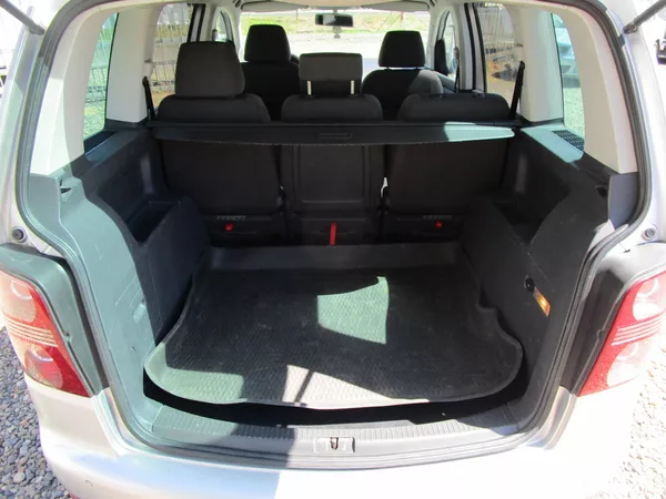 Volkswagen Touran 2,0i-80KW-POHON BENZÍN+ CNG - foto 6
