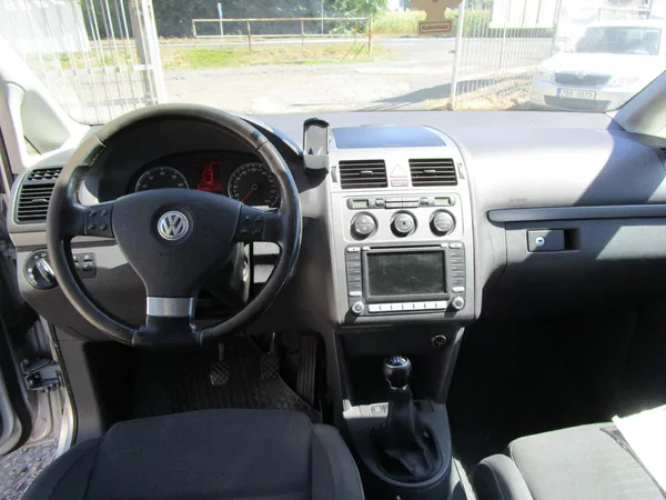 Volkswagen Touran 2,0i-80KW-POHON BENZÍN+ CNG - foto 9