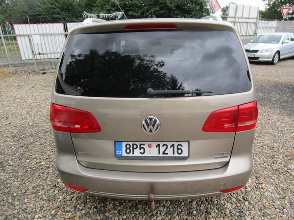 Volkswagen Touran 2,0TDI-103KW-NOVÁ STK - foto 4