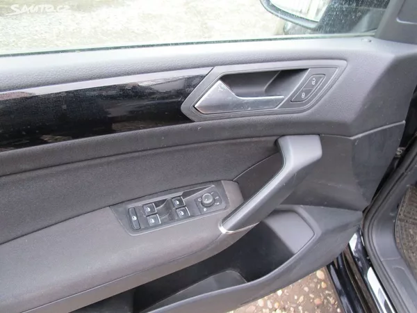 Volkswagen Touran 1,2TSI-81KW-NOVÁ STK+OLEJ - foto 19