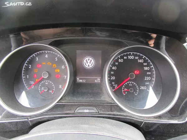 Volkswagen Touran 1,2TSI-81KW-NOVÁ STK+OLEJ - foto 20