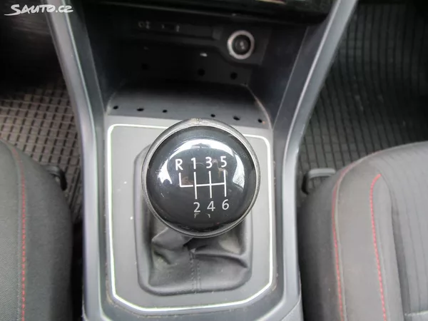 Volkswagen Touran 1,2TSI-81KW-NOVÁ STK+OLEJ - foto 24