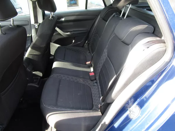 Škoda Fabia 1,4TDI-7777KW - foto 8