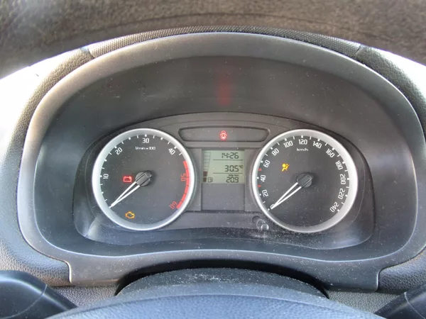 Škoda Roomster 1,9TDI-77KW-KOUPEN V ČR - foto 11