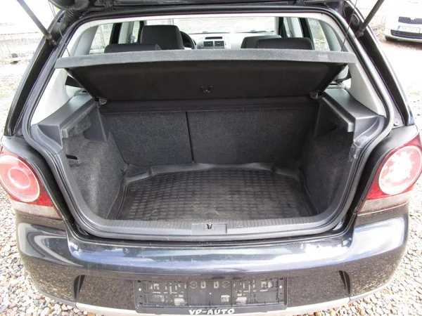 Volkswagen Polo 1,4-55KW-NOVÁSTK+OLEJ+KOTOUČE - foto 8
