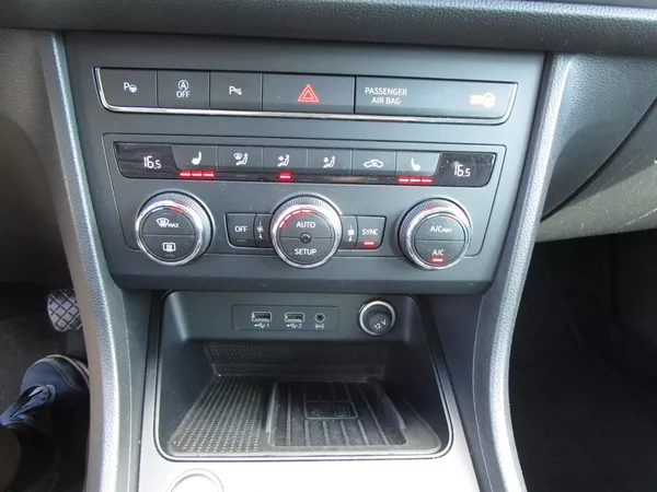Seat Ateca 1,6TDI-85KW-NOVÁ STK - foto 14