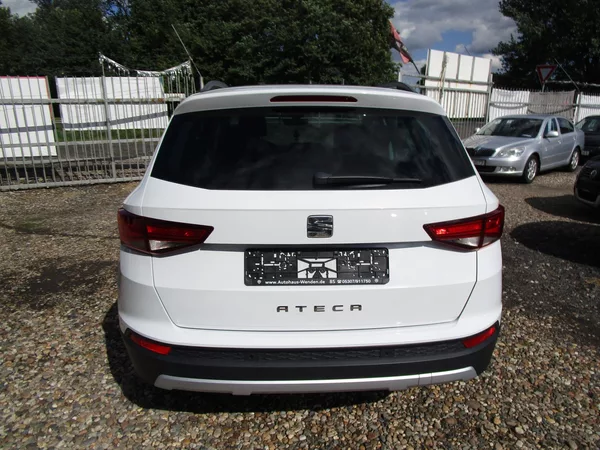 Seat Ateca 1,6TDI-85KW-NOVÁ STK - foto 4