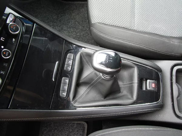 Opel Grandland X 1,2-96KW- KOUPEN V ČR+ROZVODY - foto 13