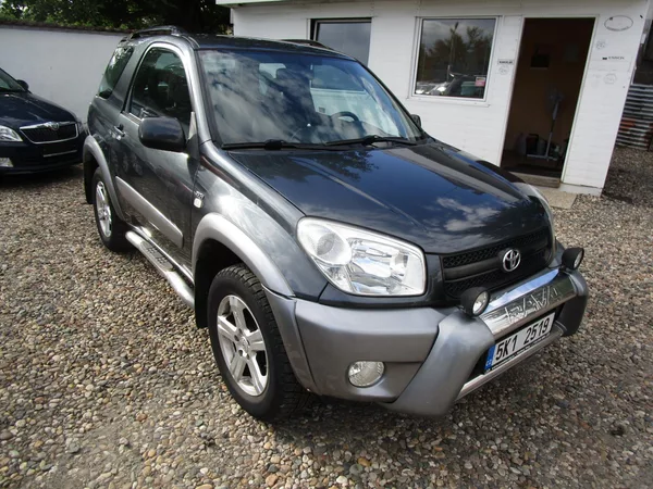 Toyota RAV4 2,0-110KW-AUTOMAT