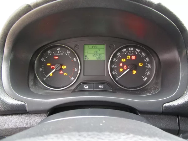 Škoda Fabia 1,2TSI-63KW-NOVÁ STK+OLEJ - foto 10