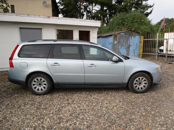 Volvo V70 2,4D-136KW - foto 5