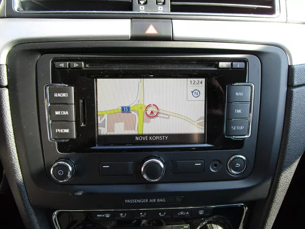 Škoda Superb 1,6TDI-77KW-NOVÝ OLEJ - foto 12