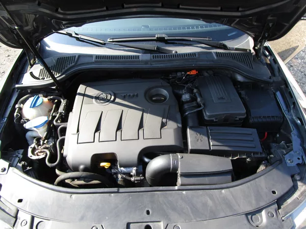 Škoda Superb 1,6TDI-77KW-NOVÝ OLEJ - foto 19