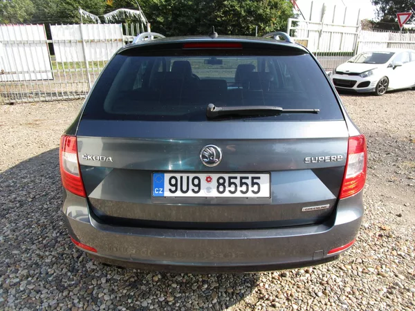 Škoda Superb 1,6TDI-77KW-NOVÝ OLEJ - foto 4