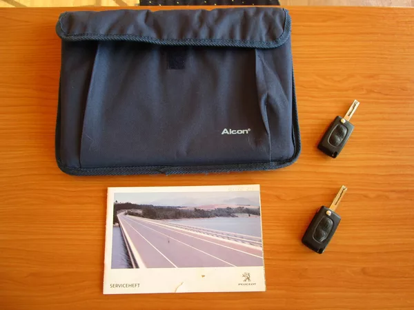 Peugeot 3008 1,6-115KW-NOVÉ KOTOUČE+BATERIE - foto 15