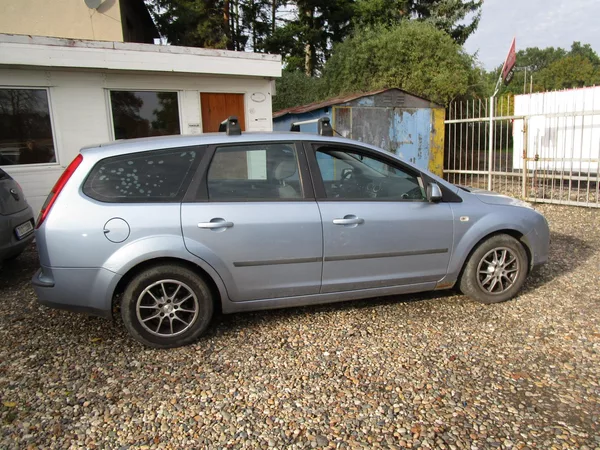 Ford Focus 1,6-74KW-1.MAJITEL-KOUPEN V ČR - foto 5