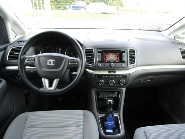 Seat Alhambra 2,0TDI-103KW-NOVÁ STK+ROZVODY - foto 12