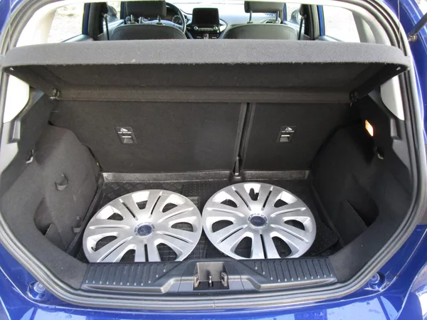 Ford Fiesta 1,0-73KW-NOVÁ STK - foto 6