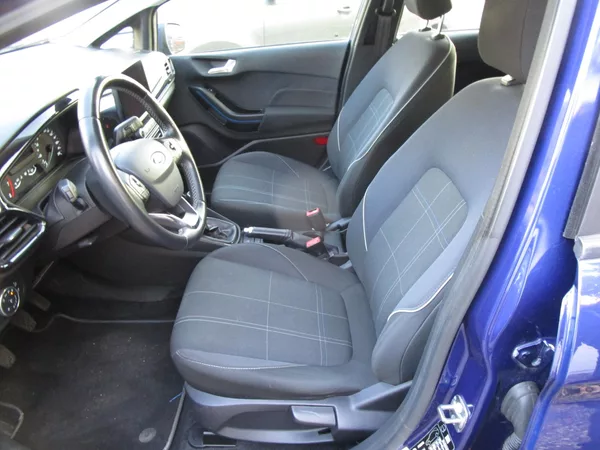 Ford Fiesta 1,0-73KW-NOVÁ STK - foto 7