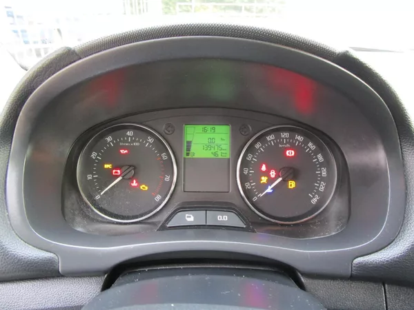 Škoda Fabia 1,2TSI-77KW-NOVÁ STK+OLEJ - foto 10