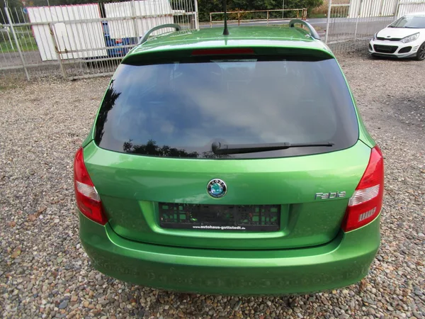 Škoda Fabia 1,2TSI-77KW-NOVÁ STK+OLEJ - foto 4