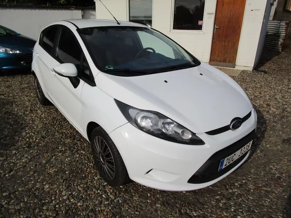 Ford Fiesta 1,2-44KW-NOVÉ ROZVODY+OLEJ