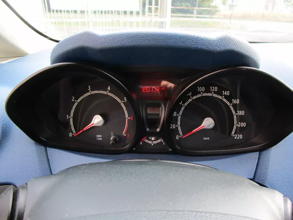 Ford Fiesta 1,2-44KW-NOVÉ ROZVODY+OLEJ - foto 10