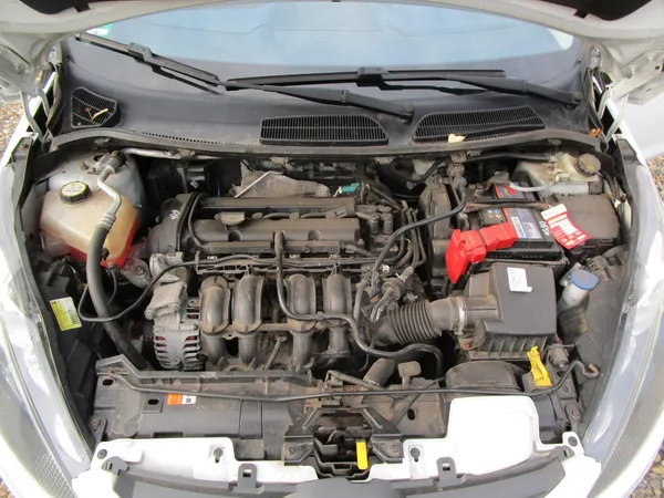 Ford Fiesta 1,2-44KW-NOVÉ ROZVODY+OLEJ - foto 12