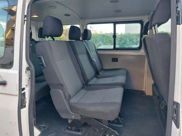 Volkswagen Transporter 2,0 TDi 75kw 9 míst - foto 15
