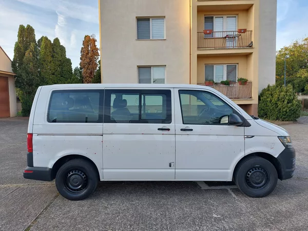 Volkswagen Transporter 2,0 TDi 75kw 9 míst - foto 6