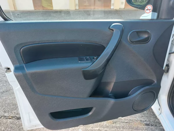 Mercedes-Benz Citan 1,5 CDi 66kw 5 míst LONG - foto 8