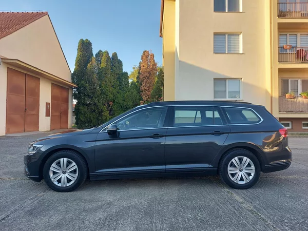 Volkswagen Passat 2,0 TDi 110kw Business ČR - foto 4