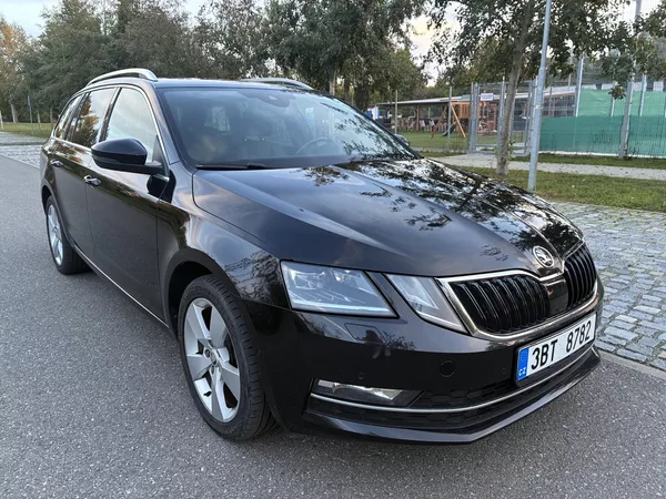 Škoda Octavia STYLE 110 kW MAX.VÝBAVA