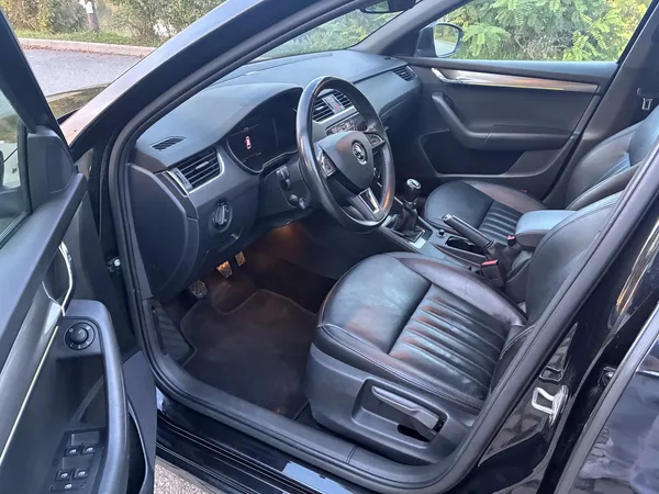 Škoda Octavia STYLE 110 kW MAX.VÝBAVA - foto 9