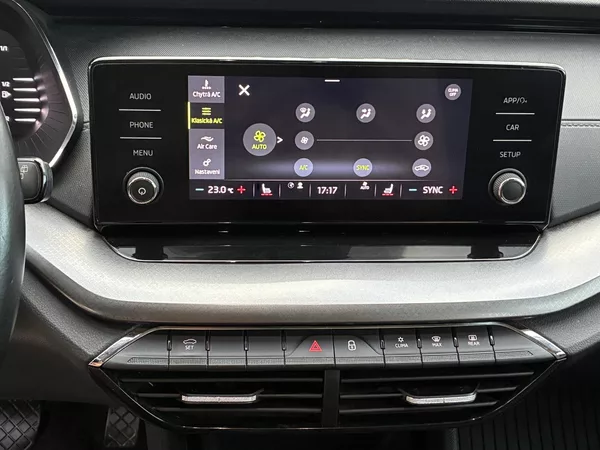 Škoda Octavia IV 2,0 TDI Ambition - foto 12