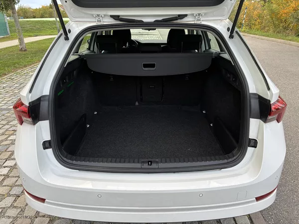 Škoda Octavia IV 2,0 TDI Ambition - foto 15