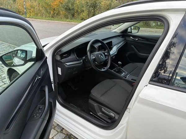 Škoda Octavia IV 2,0 TDI Ambition - foto 9