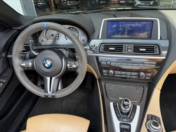 BMW M6 4,4 V8 412kW individual - foto 21