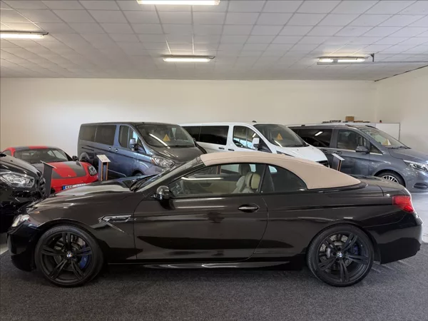 BMW M6 4,4 V8 412kW individual - foto 4