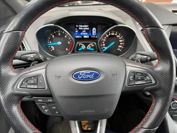 Ford Kuga 2,0 TDCi 132kW ST-line AT AWD - foto 18